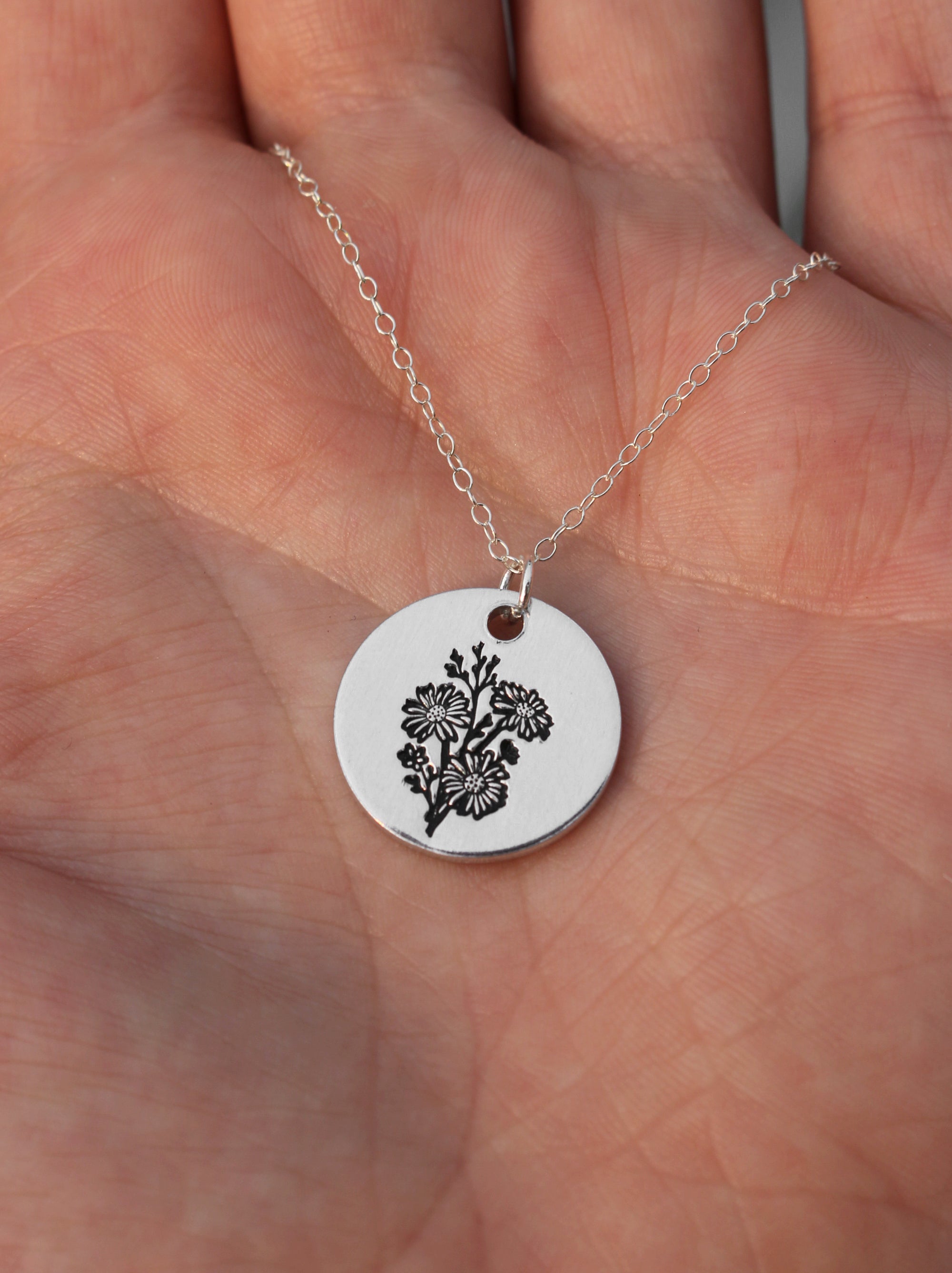Daisy Bouquet Necklace - Silver
