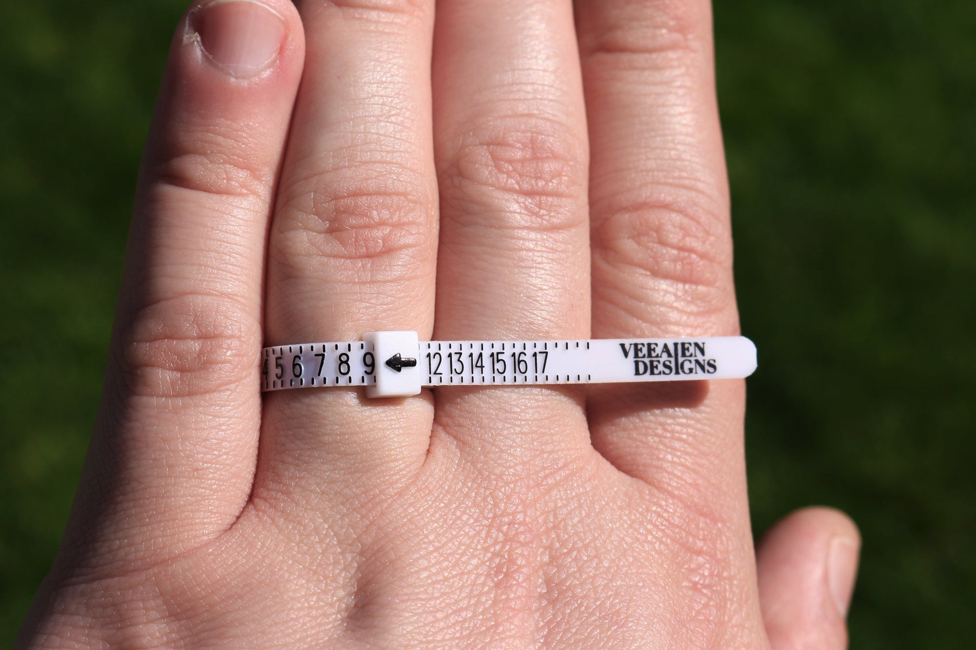 FREE Reusable Ring Sizer - Only Pay Shipping