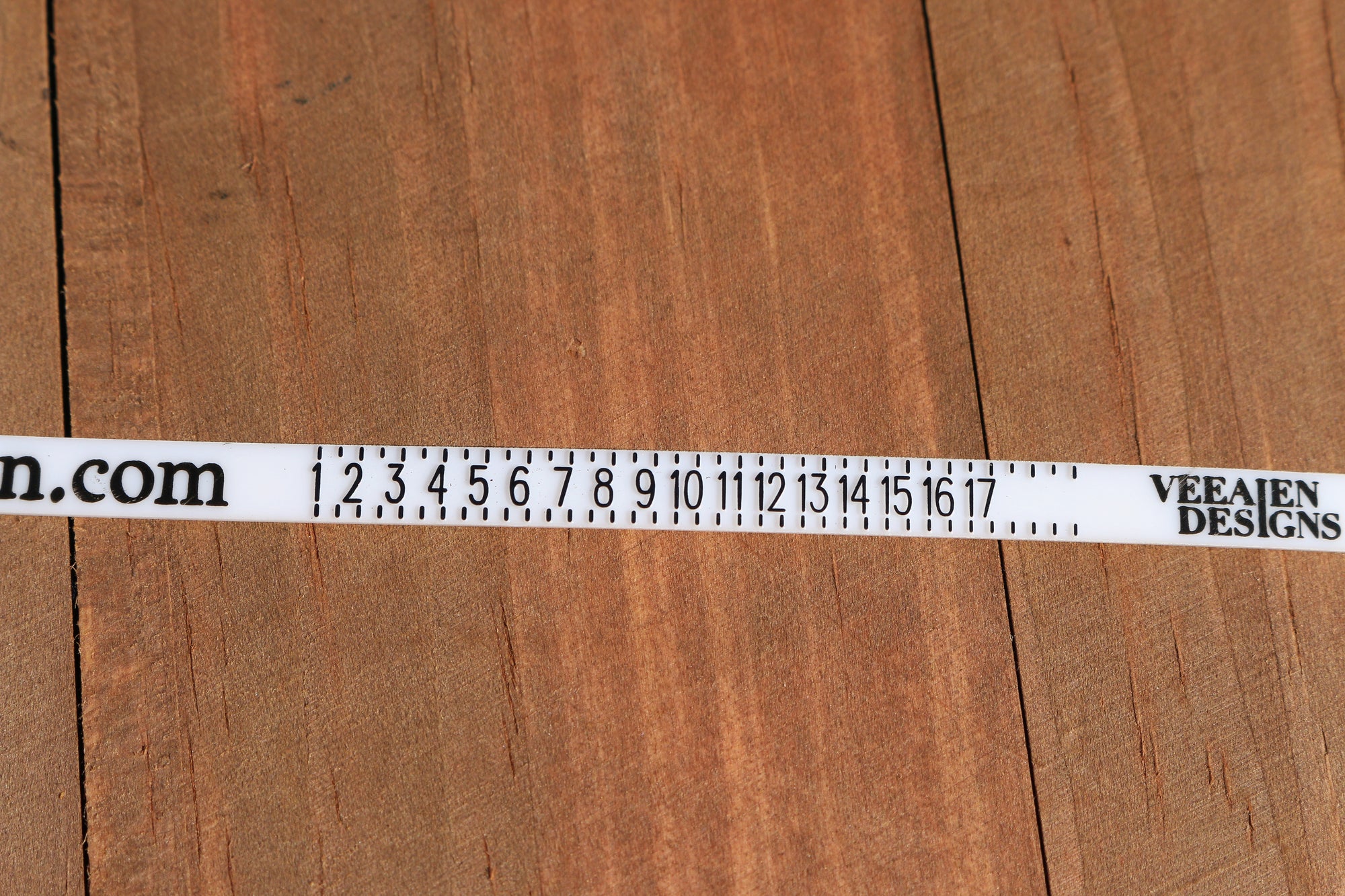 FREE Reusable Ring Sizer - Only Pay Shipping