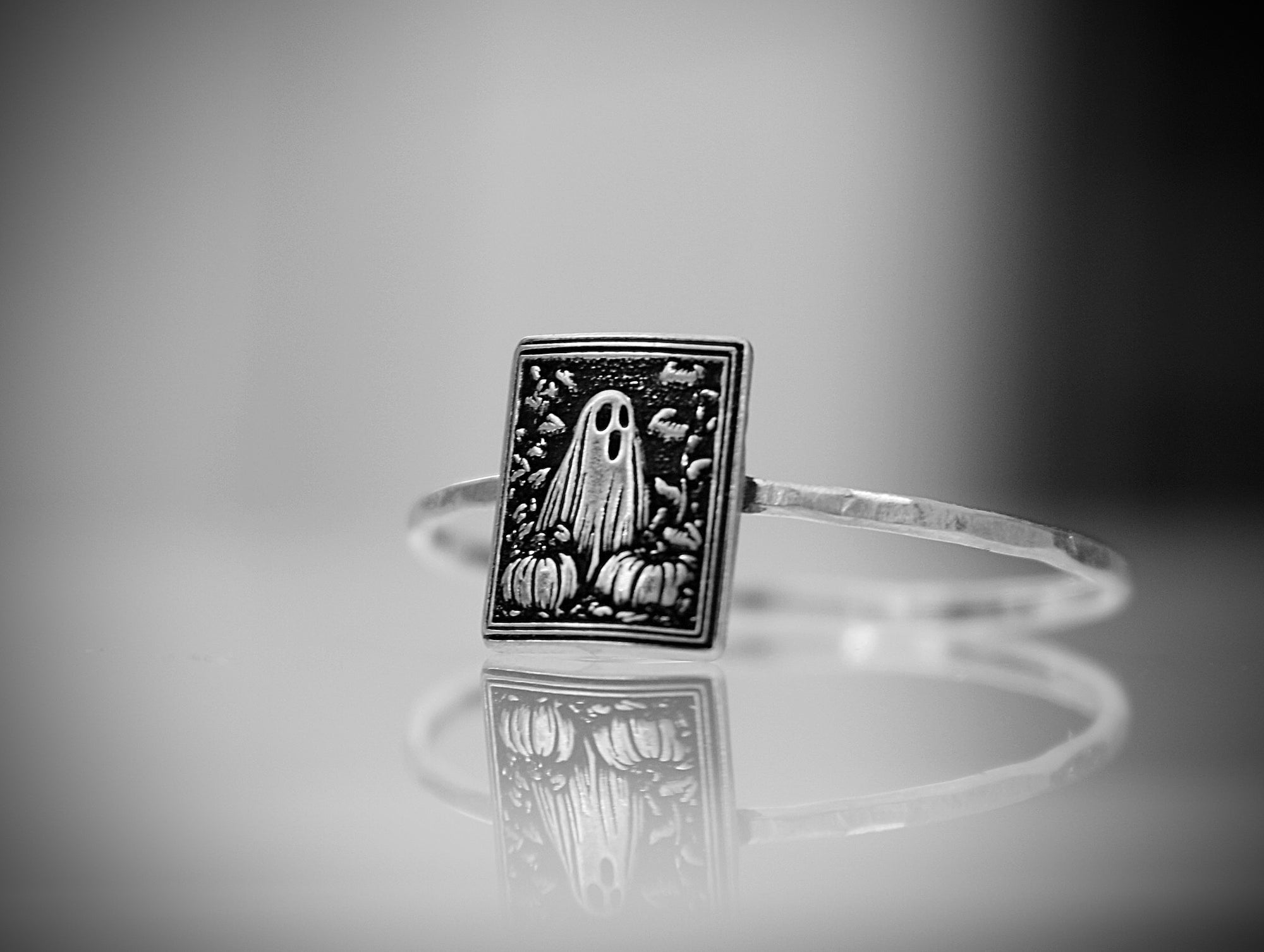 Vintage Halloween Ghost Ring - Sterling Silver