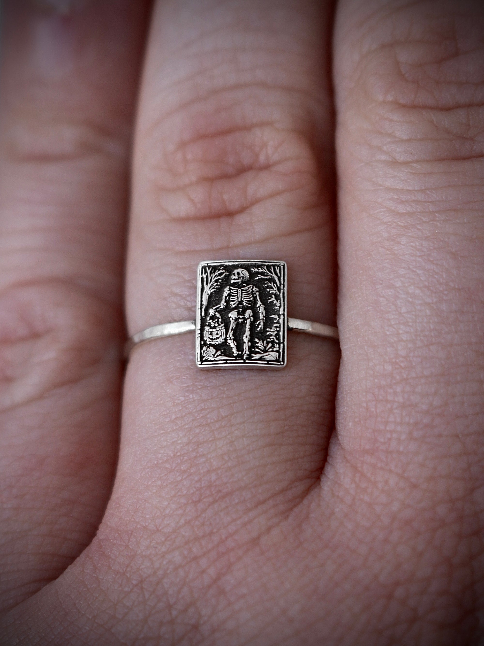 Vintage Halloween Skeleton Ring