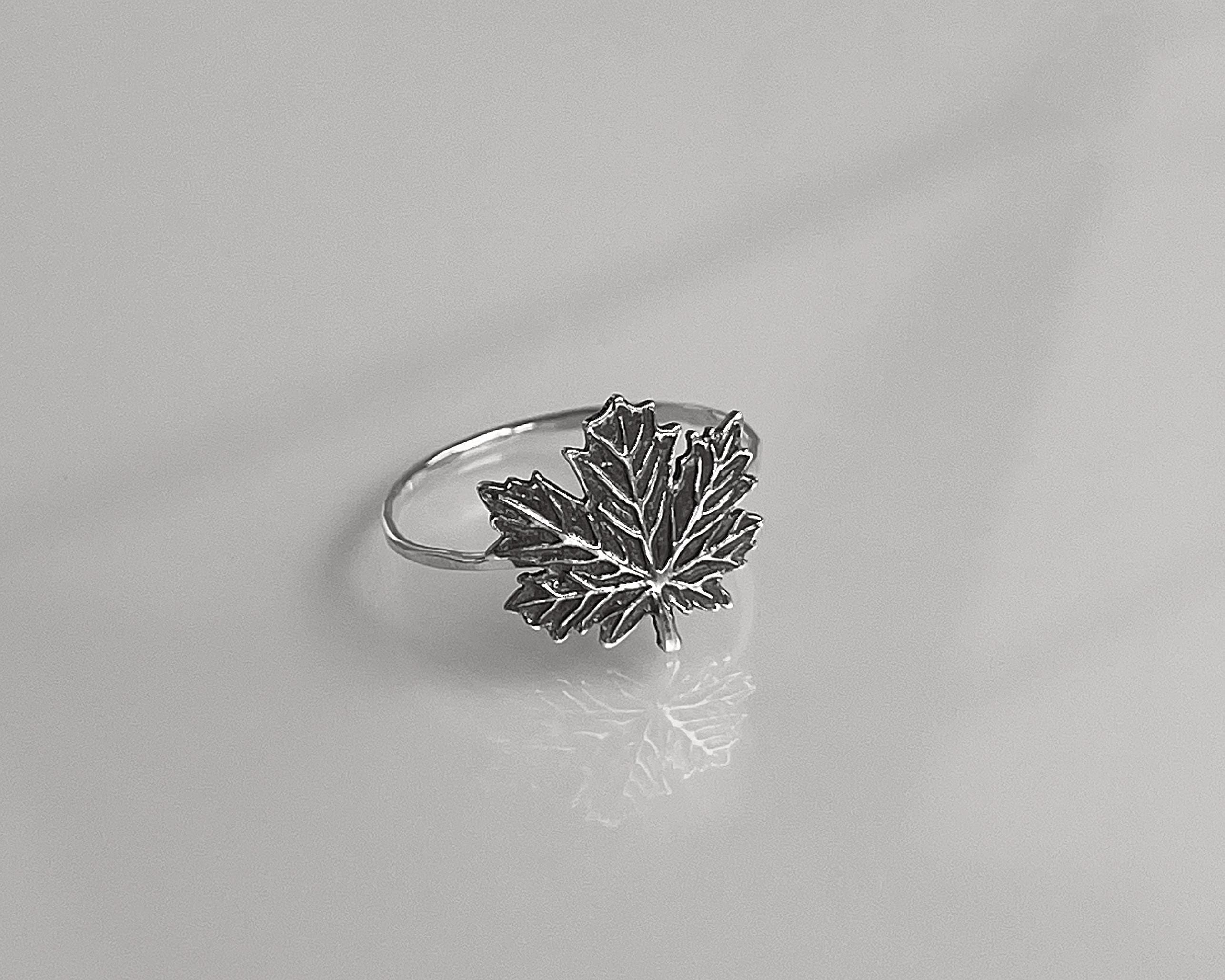 Maple Leaf Stacking Ring | Dainty Minimalist Nature Jewelry | Autumn Fall Leaf Ring for Cottagecore & Nature Lovers | Canadian Symbol Gift