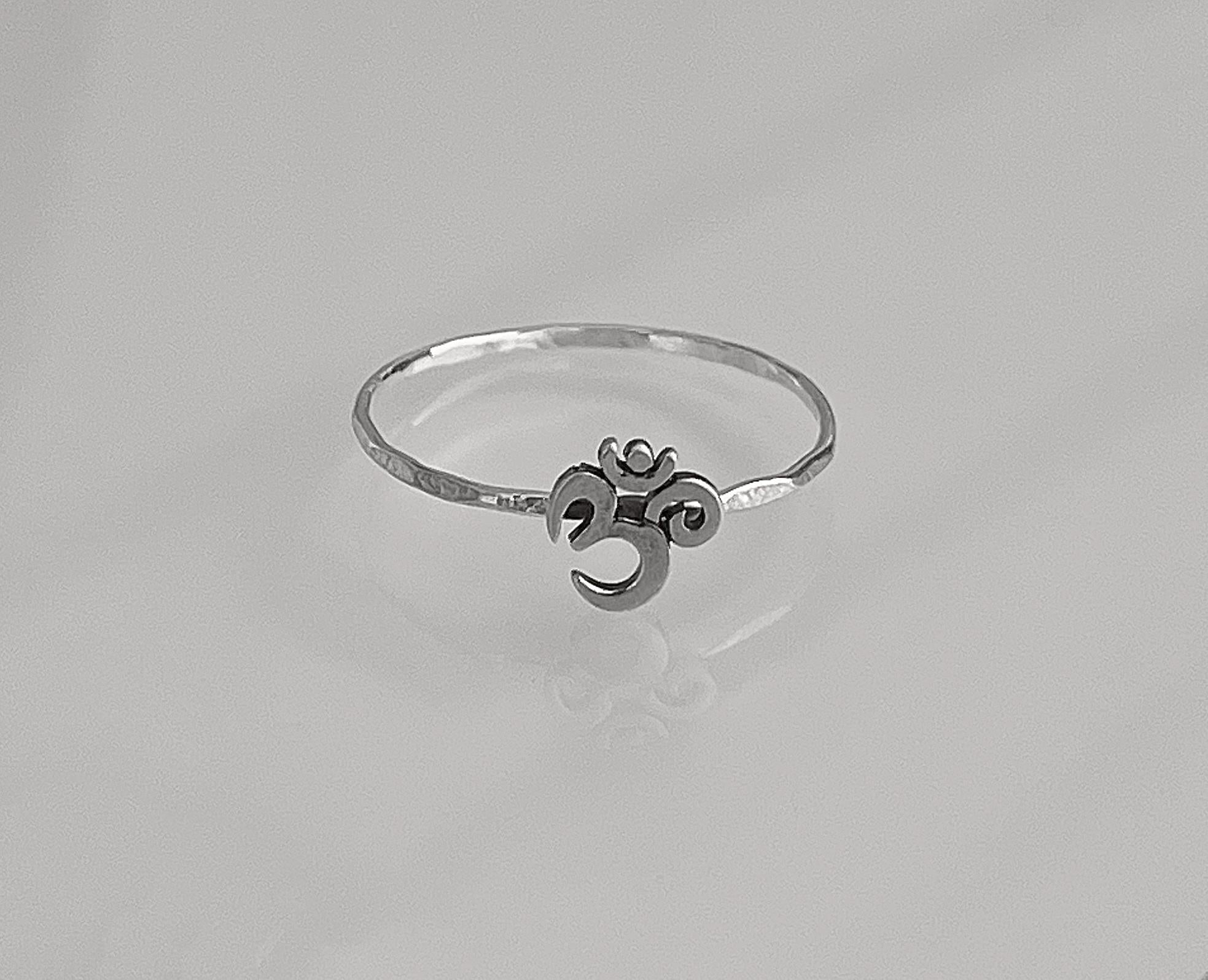 Om Symbol Stacking Ring | Dainty Yoga Jewelry | Meditation Ring for Her | Spiritual Zen Gift for Yogi & Minimalist Lovers | Hindu Aum Ring