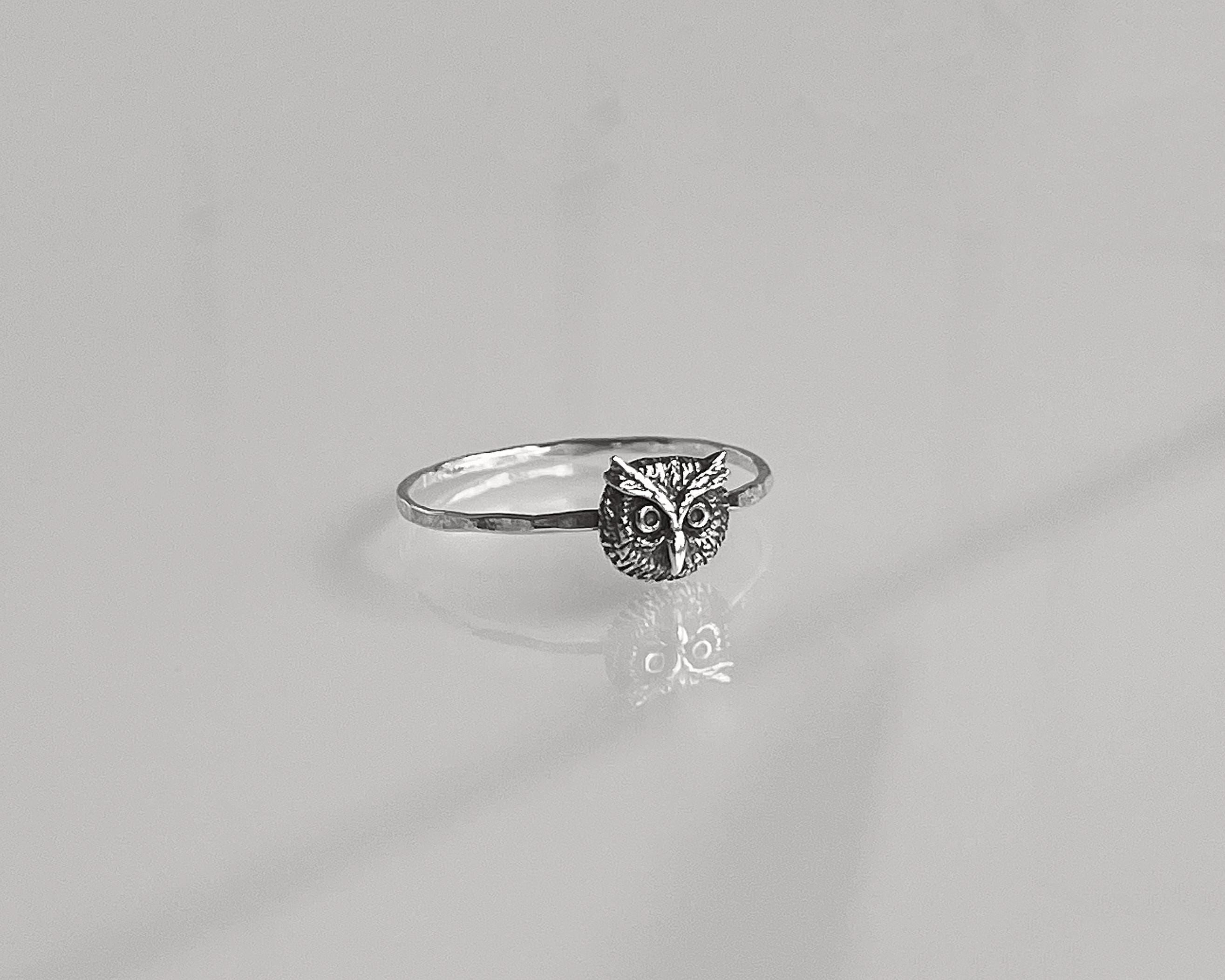 Owl Stacking Ring | Dainty Forest Woodland Jewelry | Minimalist Bird of Prey Ring for Witchy & Nature Lovers | Symbol of Wisdom Gift
