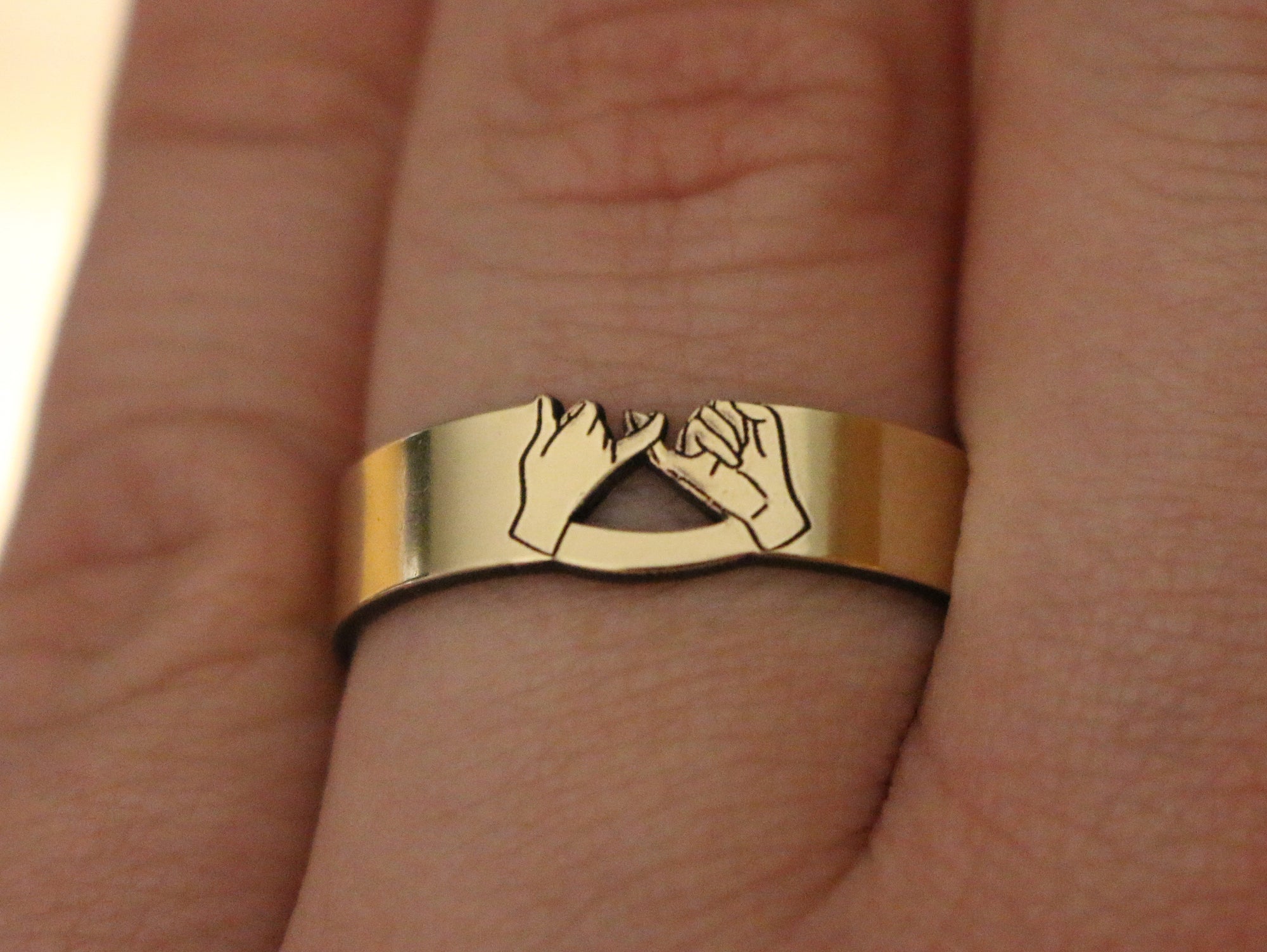 Pinky Promise Cutout Ring - Gold Filled
