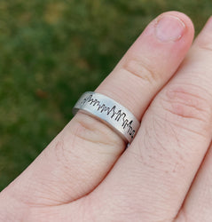 Chicago Skyline Minimalist Stacking Ring | The Windy City Cityscape Ring | Dainty Silver Ring | Long Distance IL | College Student Gift
