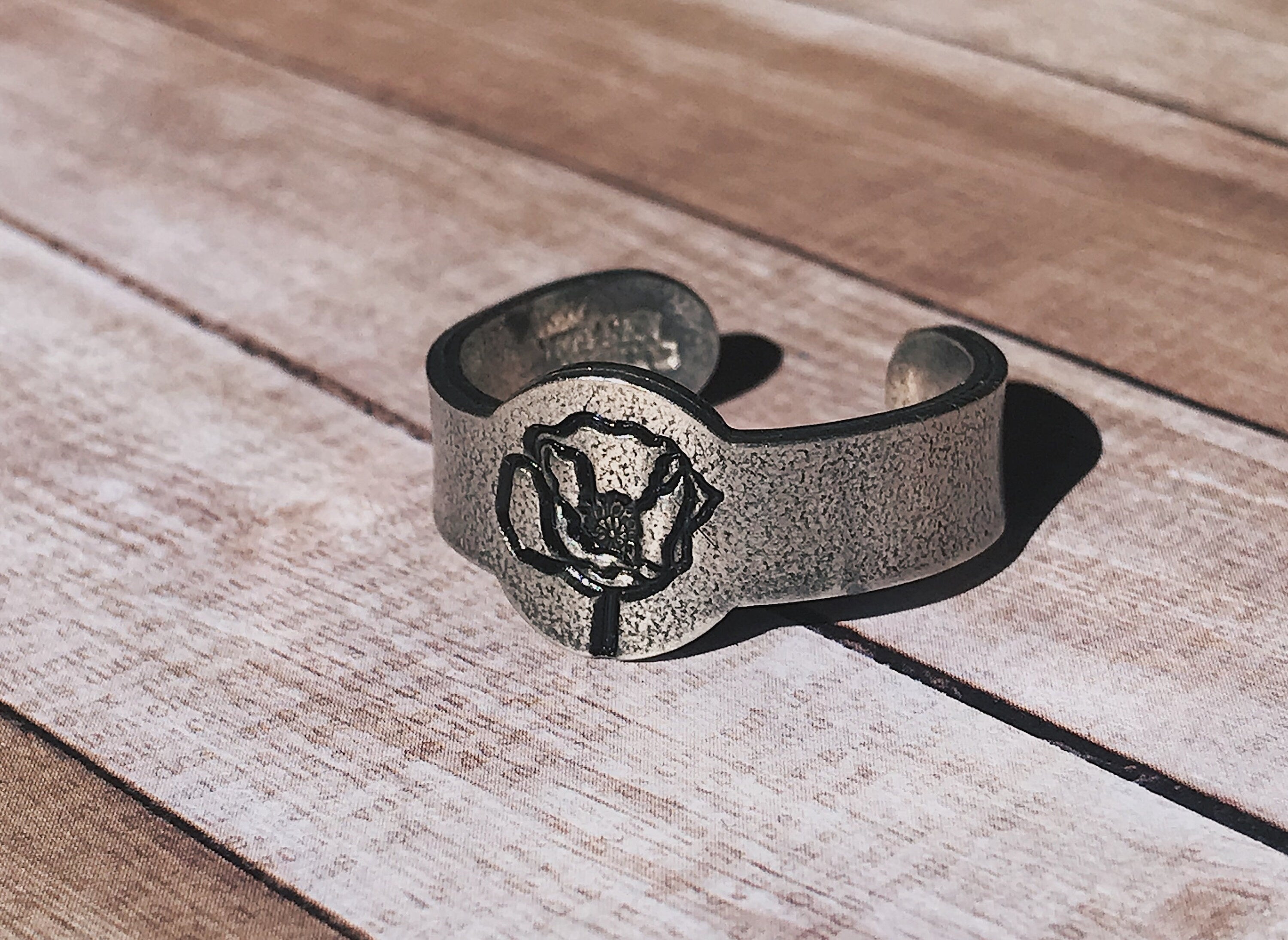 August Birth Flower Ring | Poppy Jewelry | Rustic Floral Signet Ring | Best Friend Birthday Gifts | Mother's Day Gift | Best Friend Ring