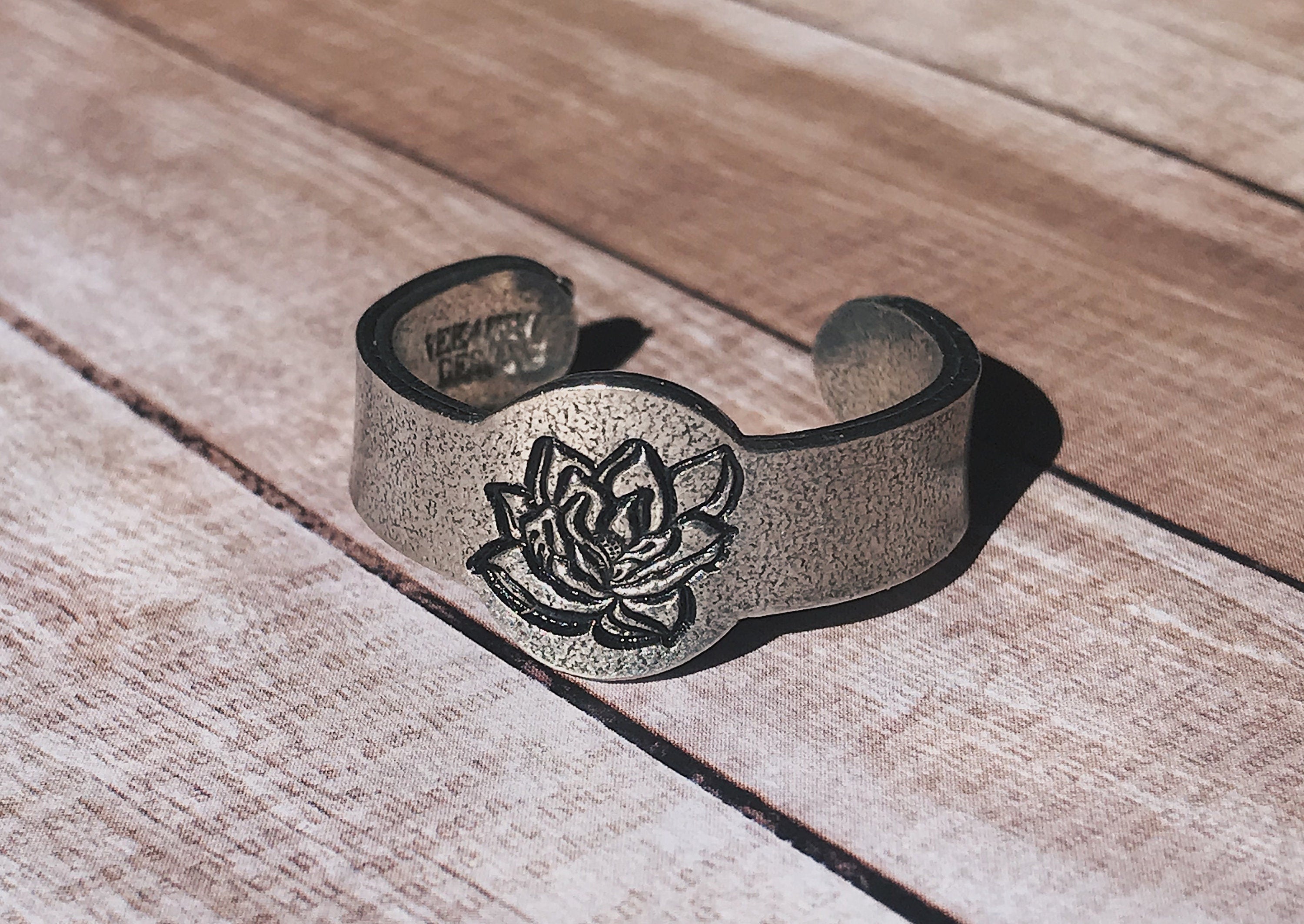 Magnolia Floral Signet Ring | Magnolia Jewelry | Rustic Birth Flower Ring | Best Friend Birthday Gift | Mother's Day Gift | Best Friend Ring