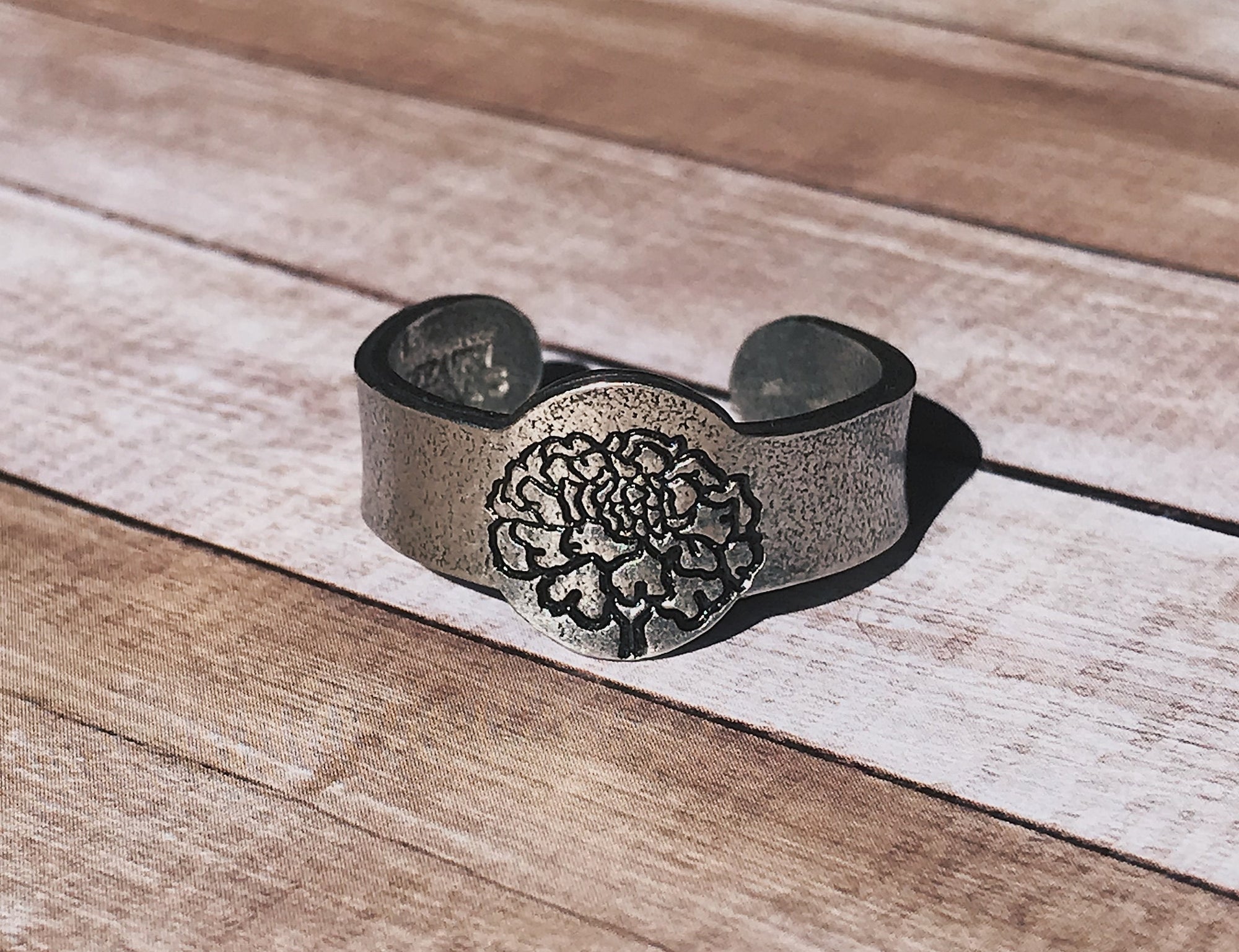 October Birth Flower Ring | Marigold Jewelry | Rustic Floral Signet Ring | Best Friend Birthday Gifts | Mother's Day Gift | Best Friend Ring