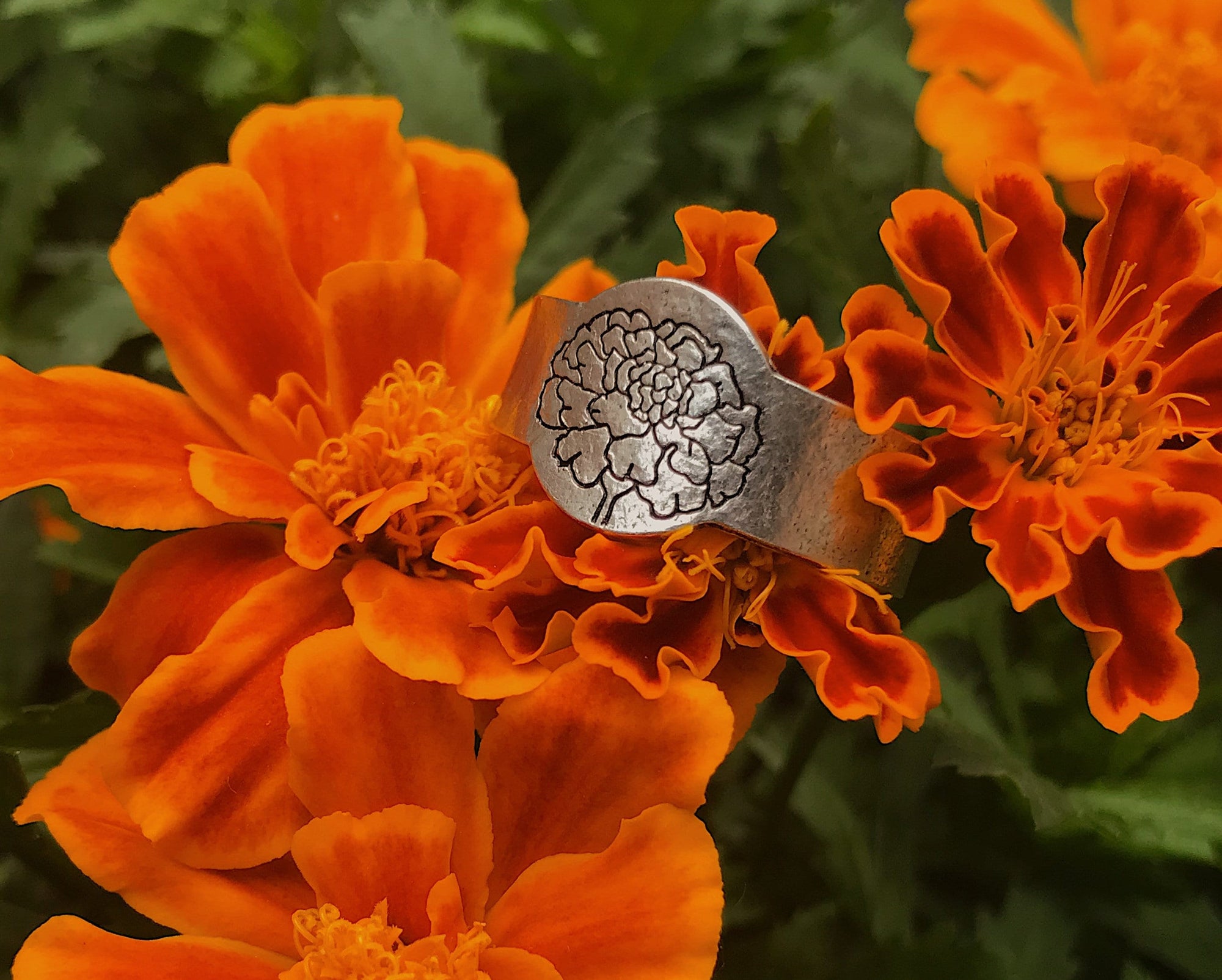October Birth Flower Ring | Marigold Jewelry | Rustic Floral Signet Ring | Best Friend Birthday Gifts | Mother's Day Gift | Best Friend Ring