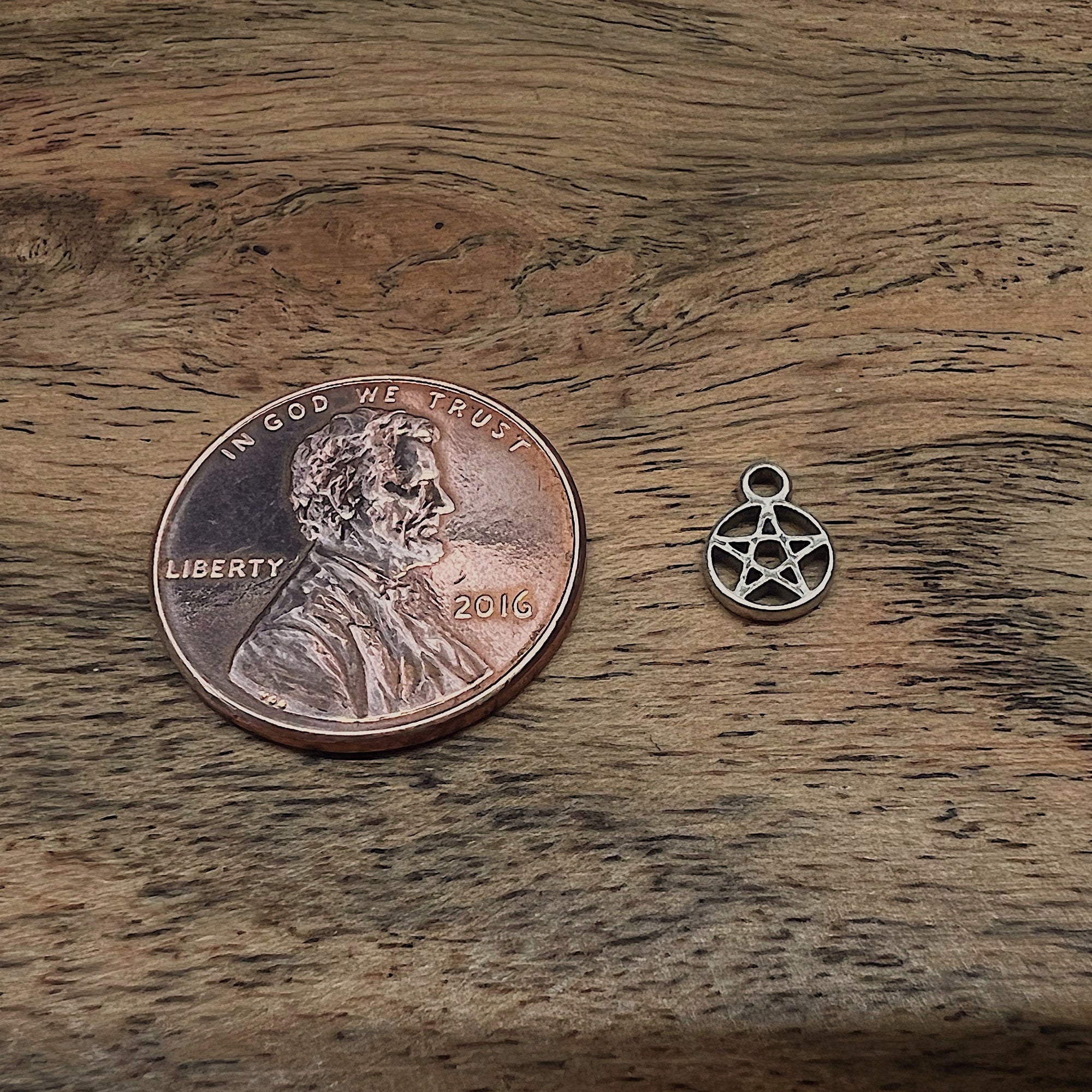 Dainty Pentacle Charm Necklace | Best Friend Birthday Gift | Halloween Necklace | Mystic Pagan Jewelry | Wiccan Necklace | Witchcore Jewelry