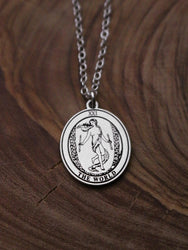 Round The World Tarot Card Necklace | Best Friend Birthday Gift | Tarot Card Necklace | Celestial Mystical Amulet | Dainty Witch Necklace