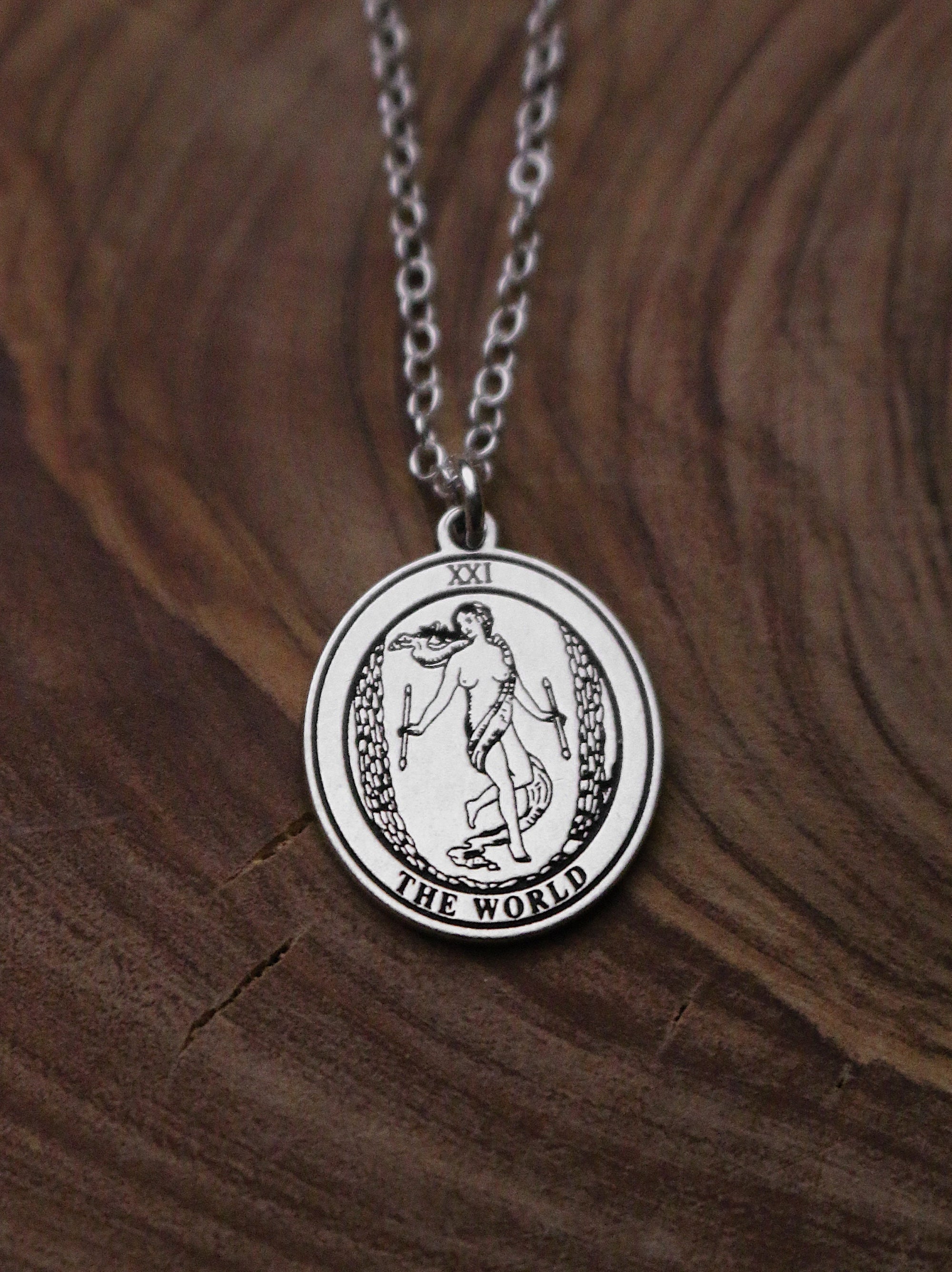 Round The World Tarot Card Necklace | Best Friend Birthday Gift | Tarot Card Necklace | Celestial Mystical Amulet | Dainty Witch Necklace