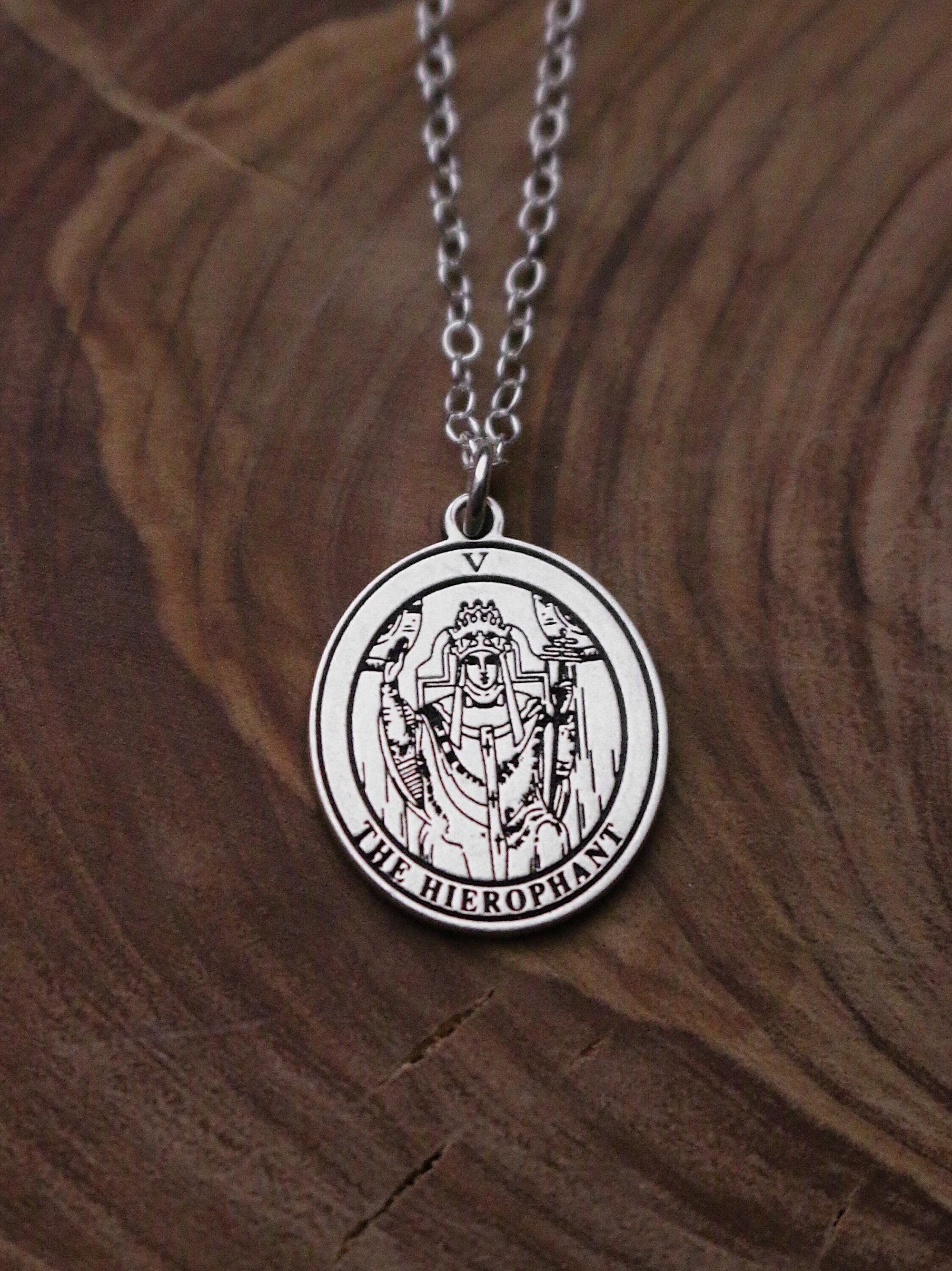 Round The Hierophant Tarot Card Necklace | Best Friend Birthday Gift | Tarot Card Necklace | Celestial Mystic Amulet | Dainty Witch Necklace