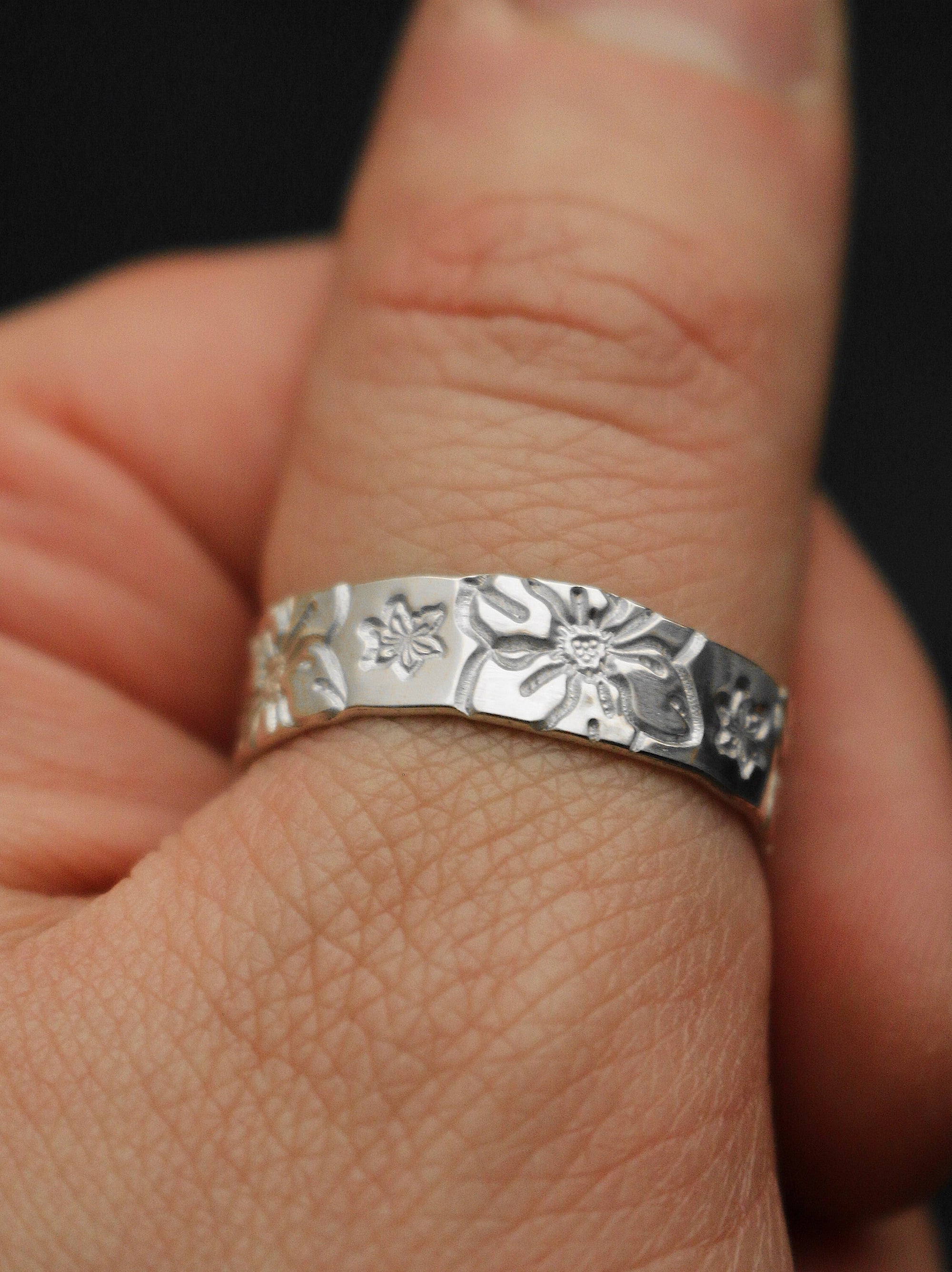 Narcissus Ring | December Birth Flower Ring | Best Friend Gift | 14k Gold Filled or Sterling | Floral Jewelry | December Birth Ring