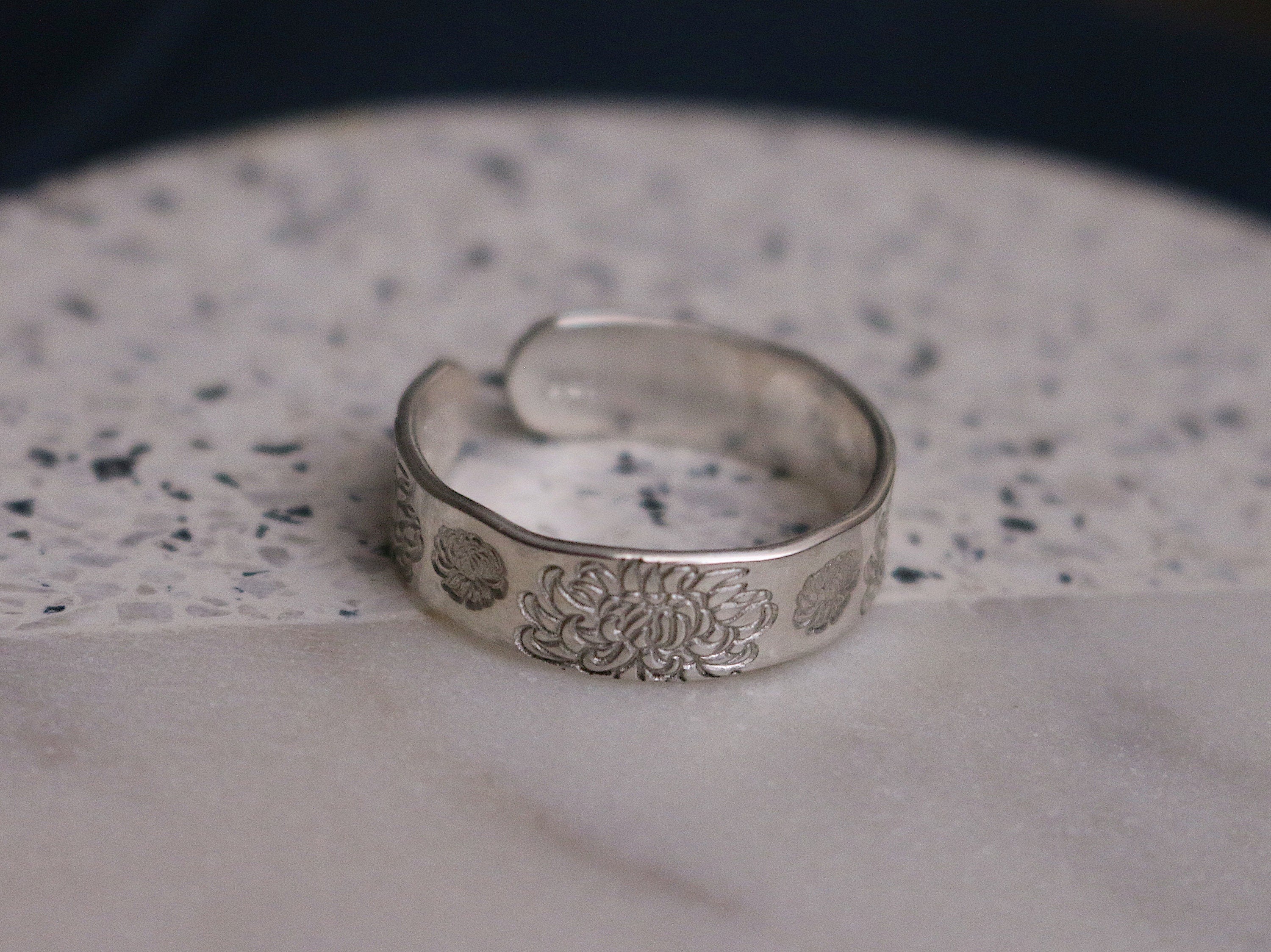 Chrysanthemum Ring | November Birth Flower Ring | Best Friend Gift | 14k Gold Filled or Sterling | Floral Jewelry | November Birth Ring