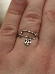 Pentacle Dangle Ring | Best Friend Gift | Witch Jewelry | Mystic Pagan Jewelry | Wiccan Necklace | Witchcore Jewelry | Occult Ring