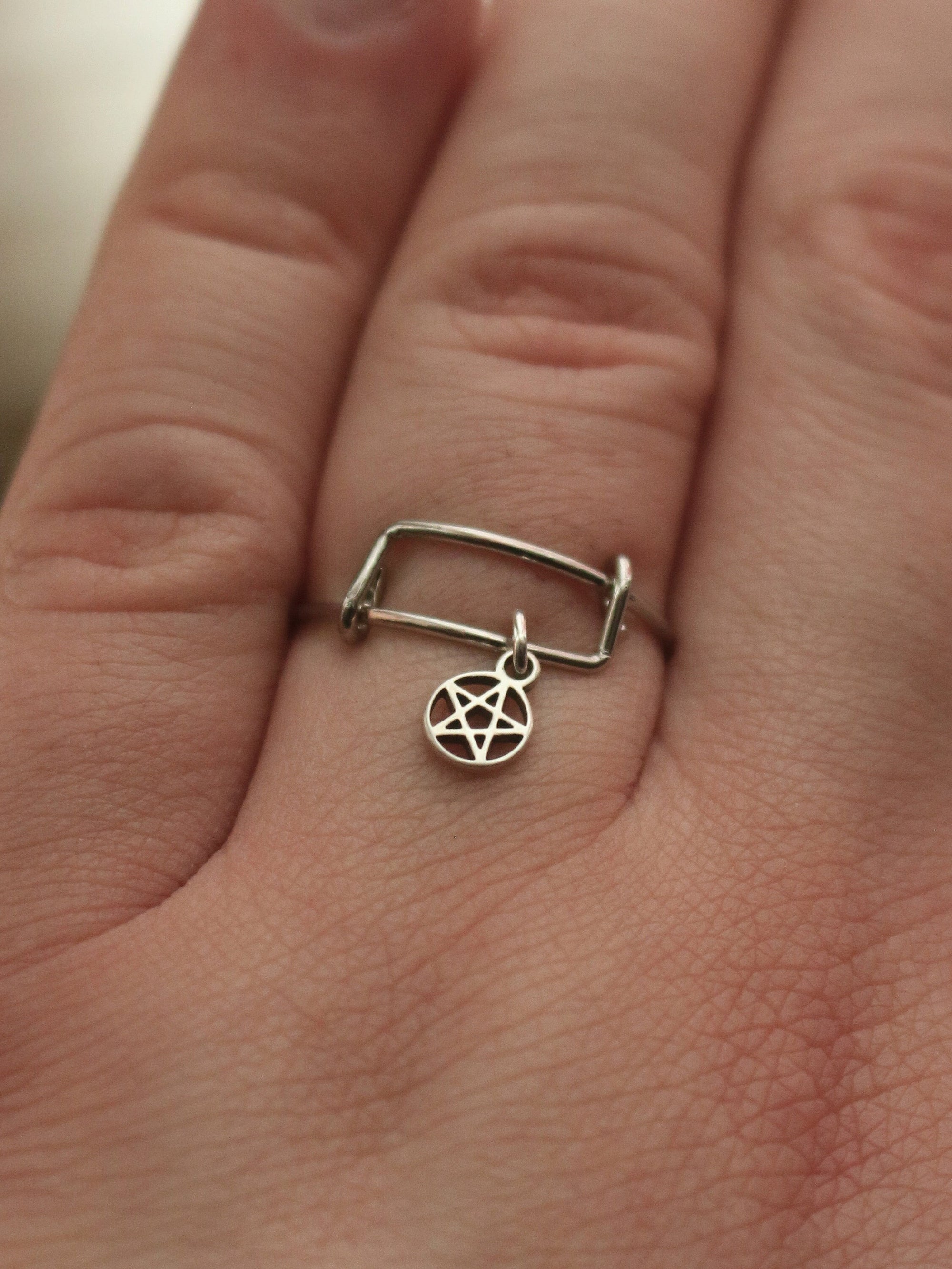 Pentacle Dangle Ring | Best Friend Gift | Witch Jewelry | Mystic Pagan Jewelry | Wiccan Necklace | Witchcore Jewelry | Occult Ring