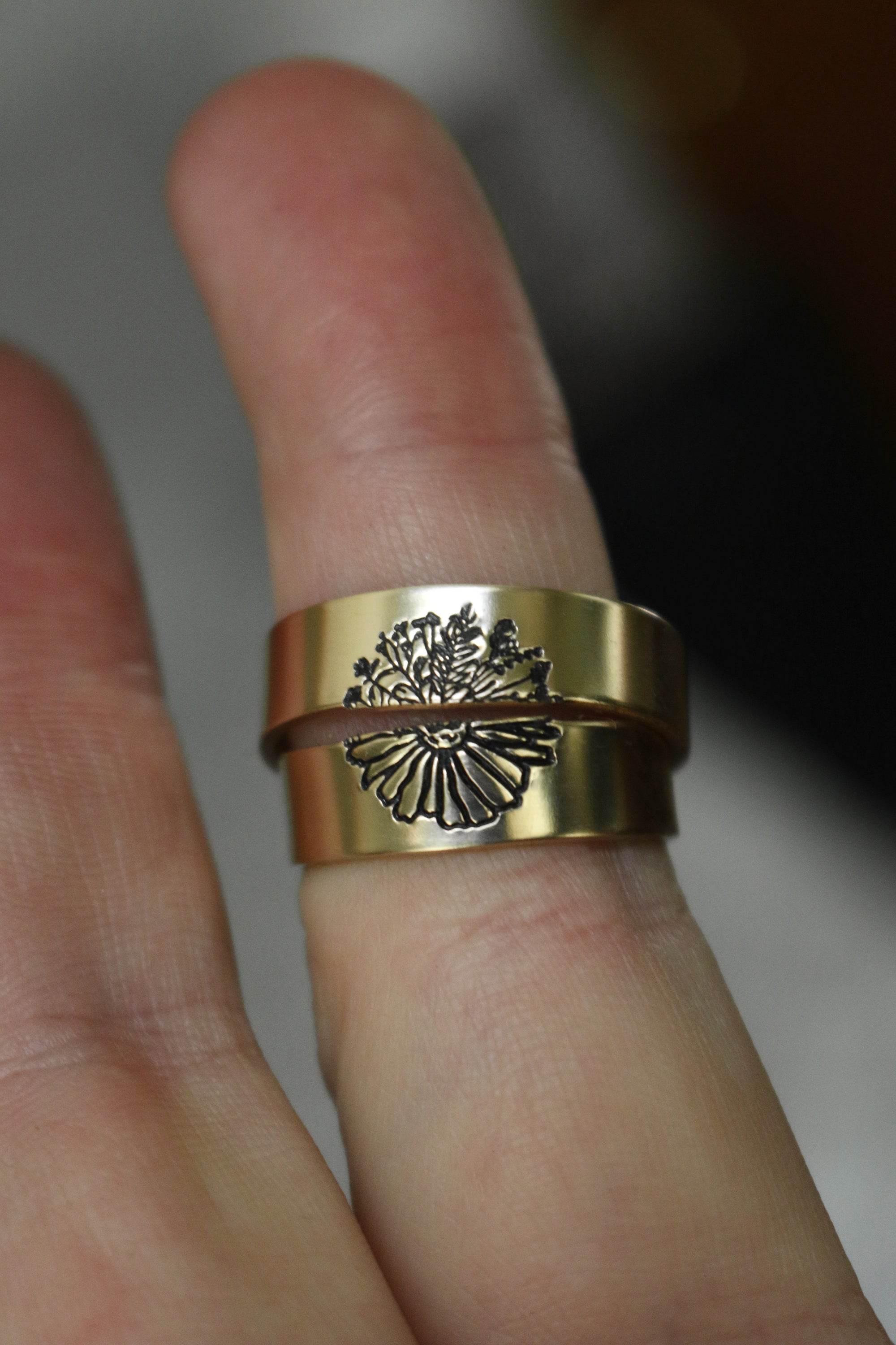 Daisy Wildflower Matching Ring Set