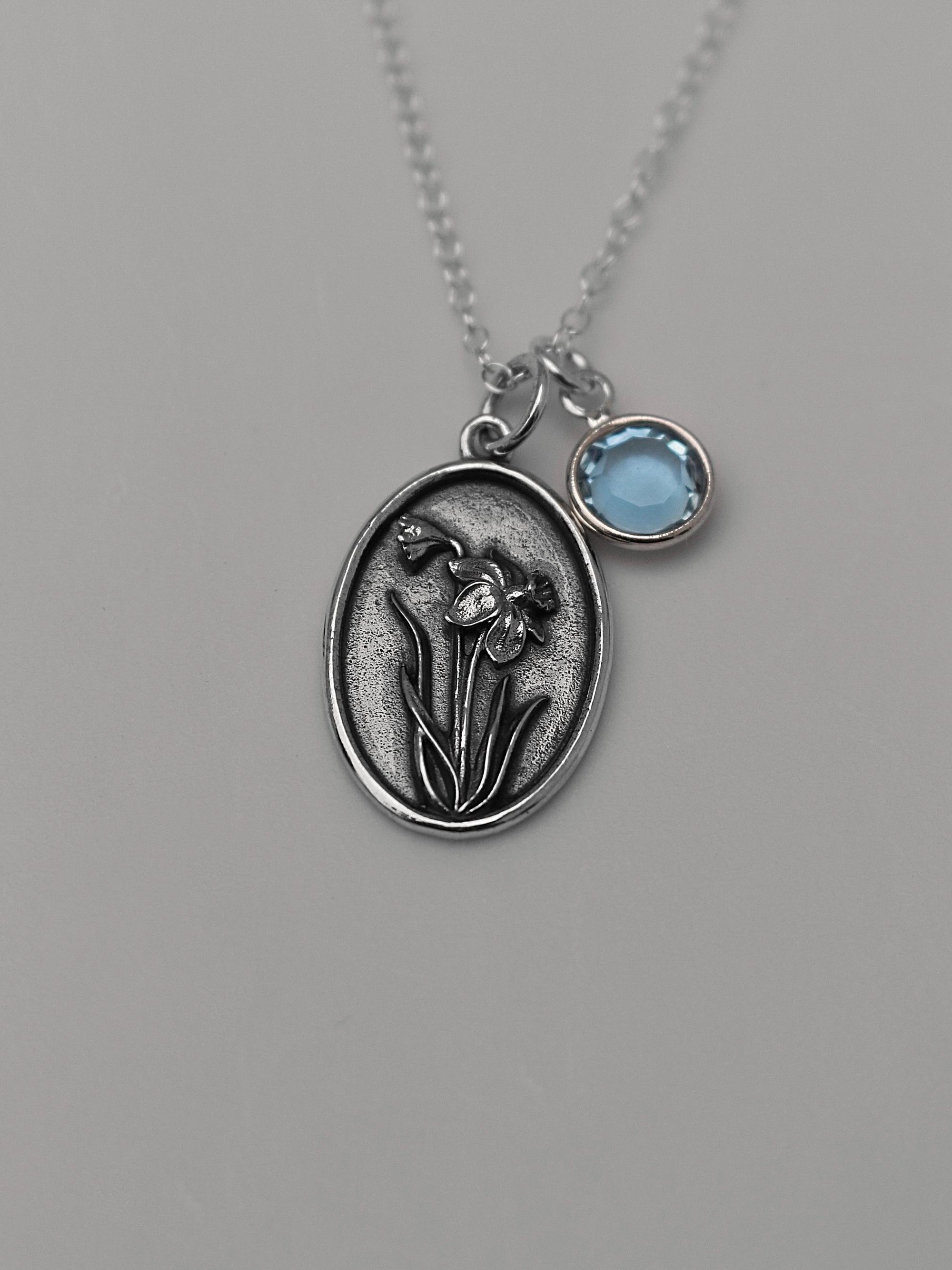 March Birth Flower Necklace Medallion | Birth Flower Jewelry | Daffodil | Birth Month Flower | Birthstone Necklace | Best Friend Birthday