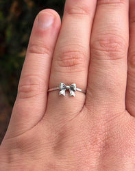 Bow Stacking Ring | Silver Dainty Ribbon Ring | Minimalist Tie the Knot Jewelry | Romantic Promise Ring for Her | Cute Bow Jewelry Gift