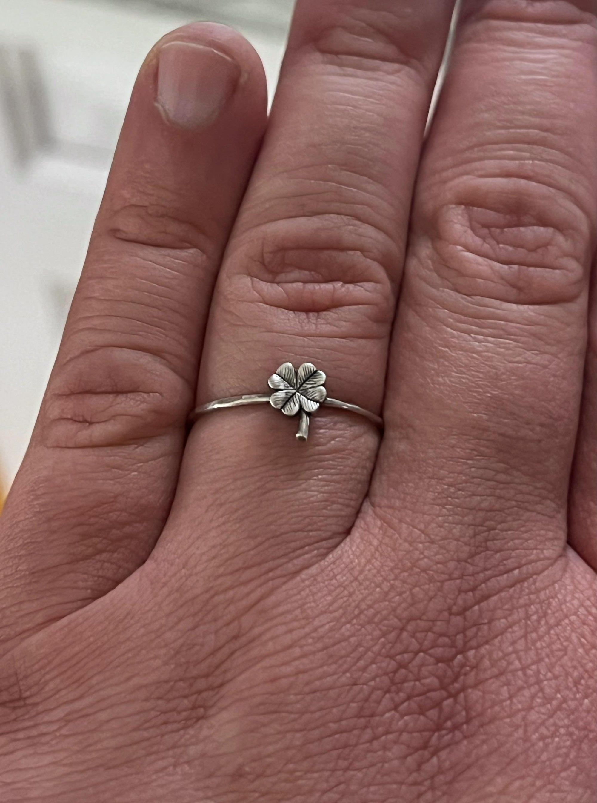 Four Leaf Clover Ring | Good Luck Charm Jewelry | Dainty Lucky Ring for Women | Cloverleaf Ring | Best Friend Minimalist Stacking Ring