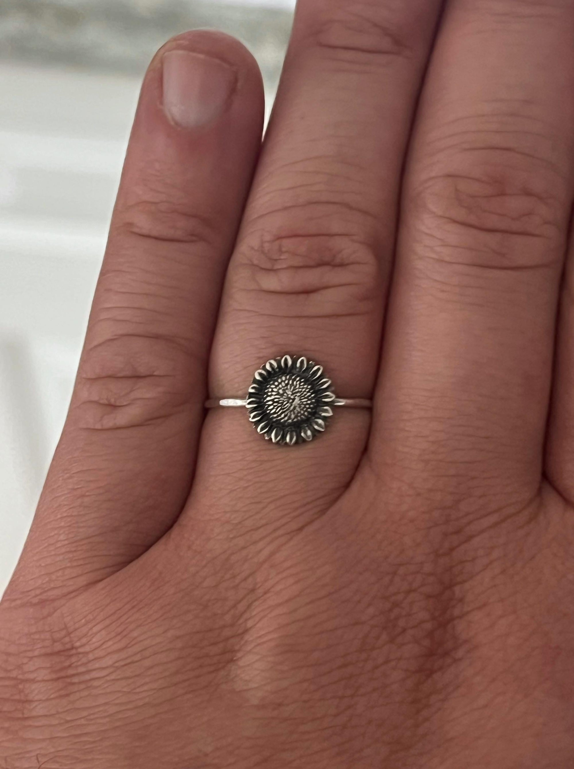 Sunflower Stacking Ring | Detailed Sunflower Jewelry | Cottagecore Nature Ring for Summer | Gift for Her | Symbol of Happiness & Adoration