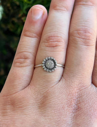 Sunflower Stacking Ring | Detailed Sunflower Jewelry | Cottagecore Nature Ring for Summer | Gift for Her | Symbol of Happiness & Adoration