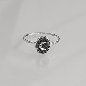 Moon Coin Ring | Dainty Celestial Stacking Ring | Minimalist Moon Phase Jewelry | Cosmic Goddess Gift for Her | Boho & Witchy Style Ring