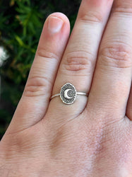 Moon Coin Ring | Dainty Celestial Stacking Ring | Minimalist Moon Phase Jewelry | Cosmic Goddess Gift for Her | Boho & Witchy Style Ring