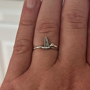 Hummingbird Stacking Ring | Dainty Bird Nature Jewelry | Minimalist Spring Ring for Gardeners & Bird Lovers | Sweet Whimsical Gift