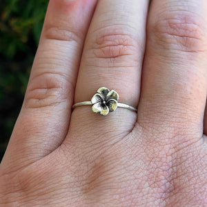 Pansy Flower Stacking Ring | Dainty Minimalist Floral Jewelry | Cottagecore Nature for Gardeners & Flower Lovers | Sweet Sentimental Gift