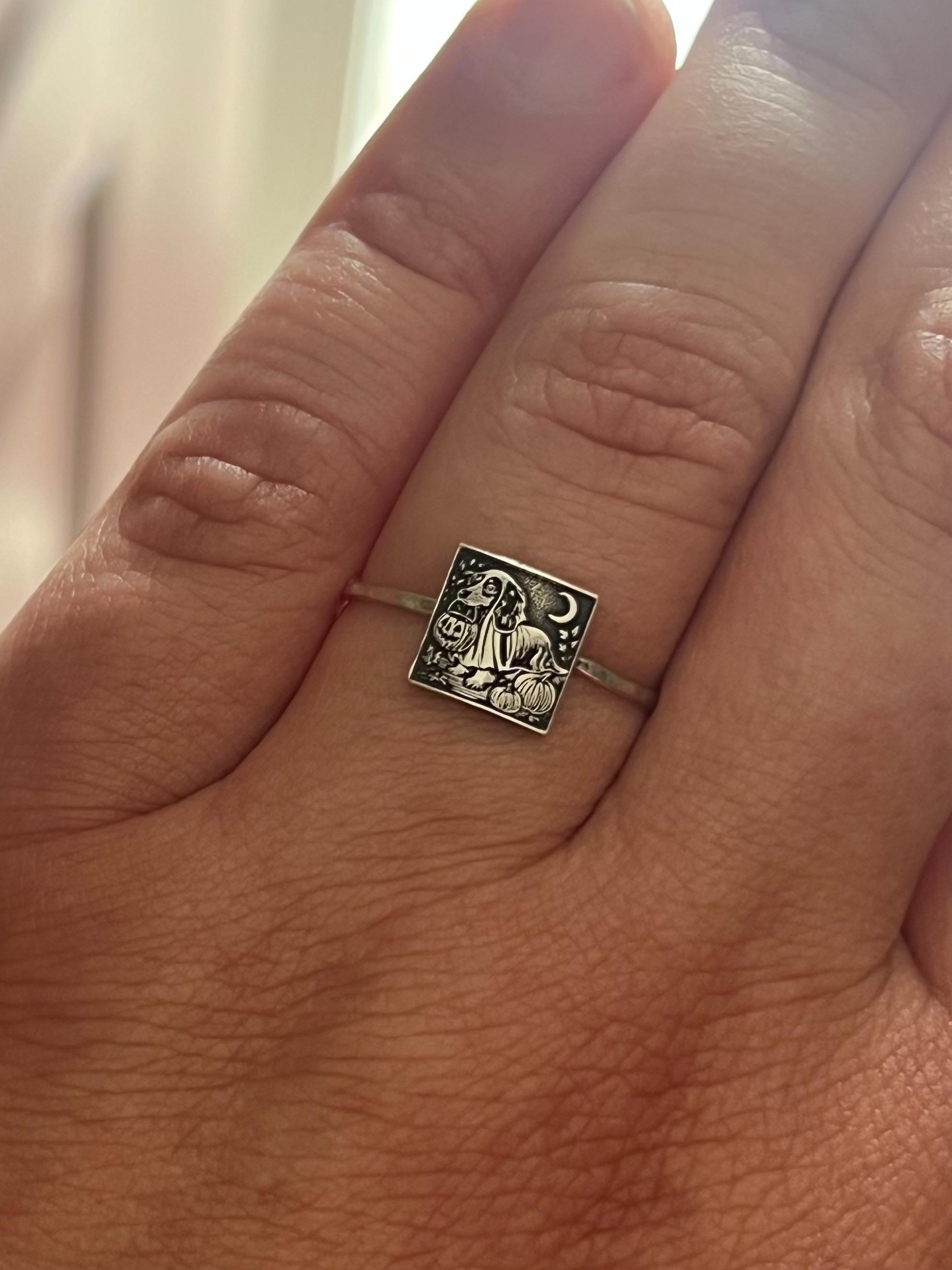 Vintage Halloween Ring | Halloween Jewelry Gift | Cute Ghost Dachshund Ring | Ghost Dog | Trendy Retro Halloween Ring | Nostalgic Halloween