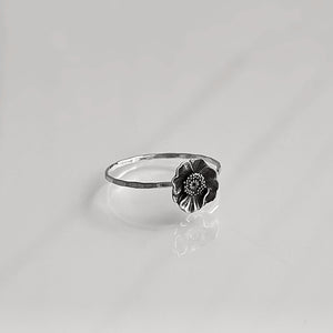 Poppy Ring | Delicate Poppy Flower Jewelry | Botanical Ring Nature Lovers & Gardeners | Memorial Gift for Loss | Sentimental Flower Jewelry
