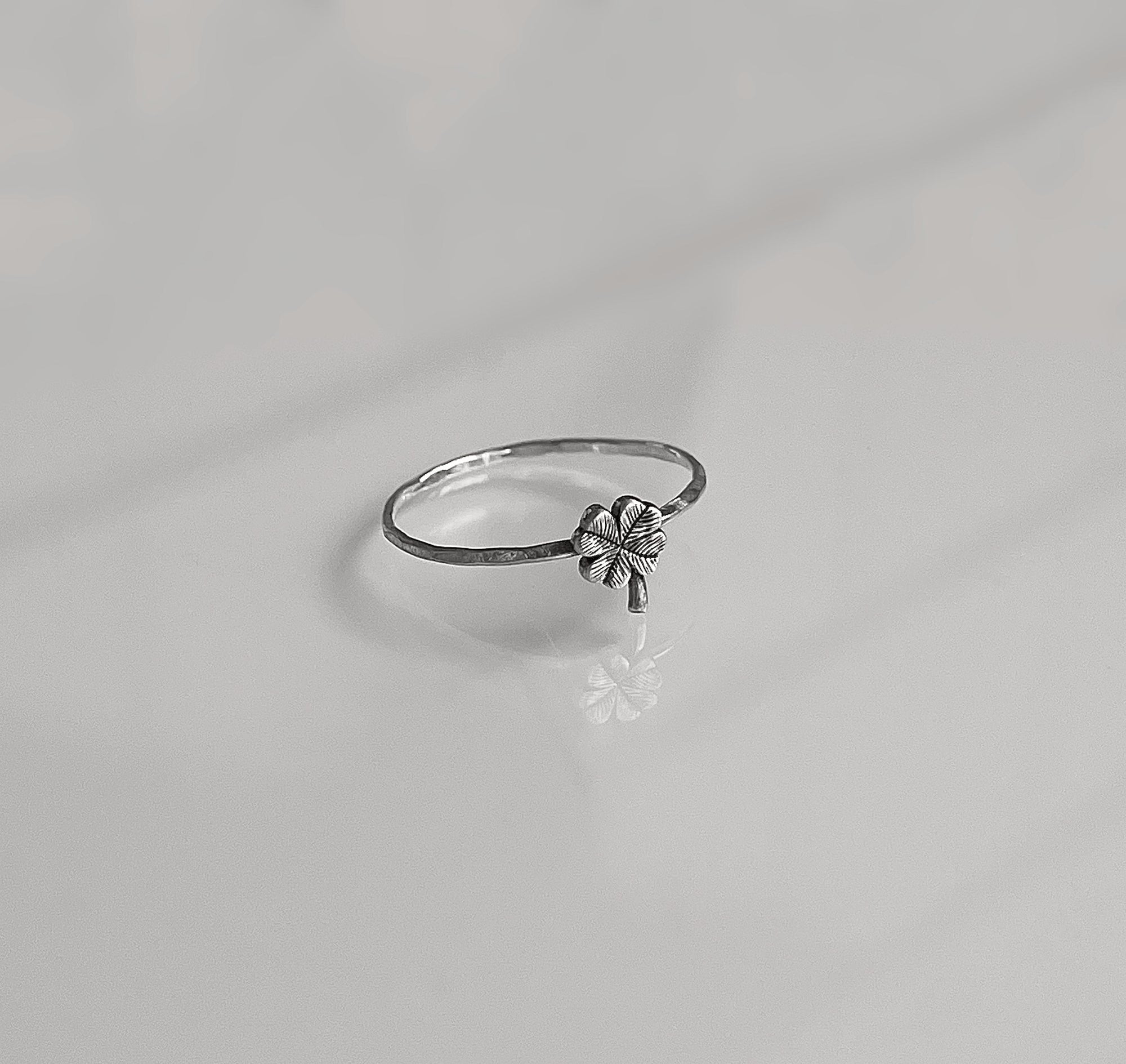 Four Leaf Clover Ring | Good Luck Charm Jewelry | Dainty Lucky Ring for Women | Cloverleaf Ring | Best Friend Minimalist Stacking Ring