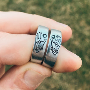 Matching 2 Ring Best Friend Sun & Moon Tarot Hands Stacking Ring Set | Best Friend Birthday Gift | Rings for Sisters | Mystic Hands | Zodiac