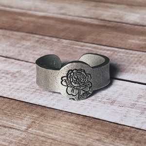 Peony Floral Signet Ring | Peony Jewelry | Rustic Birth Flower Ring | Best Friend Birthday Gifts | Mother's Day Gift | Best Friend Ring