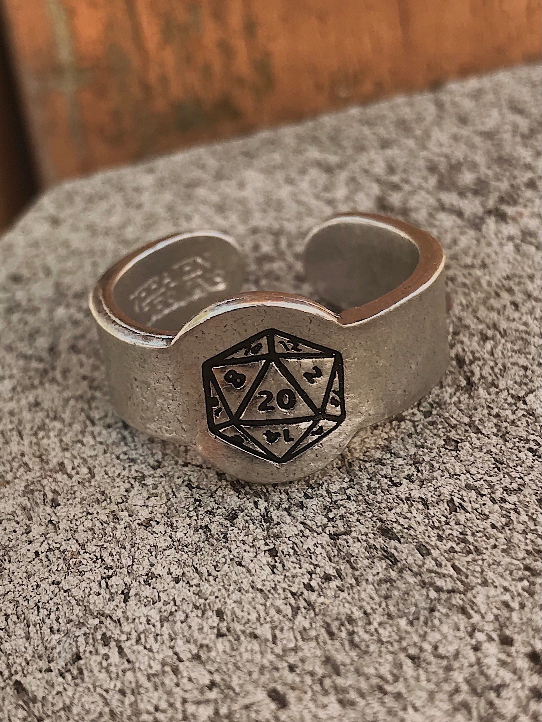 D20 Die Signet Adjustable Stacking Ring | Polyhedral Dice Jewelry | Roleplaying Tabletop Gaming | Fantasy RPG Gamer | Cosplay Jewelry