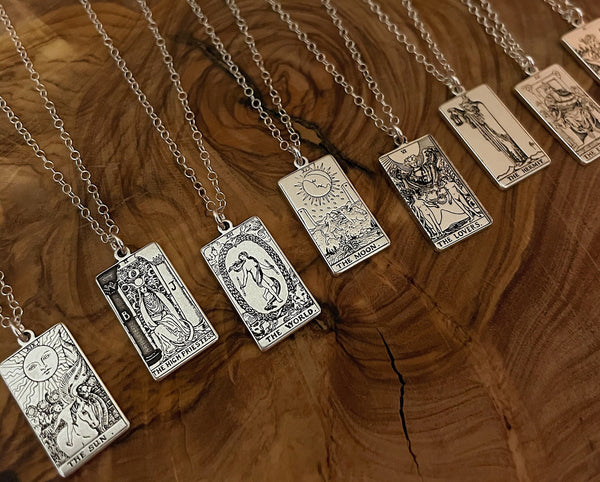 Tarot necklace shop