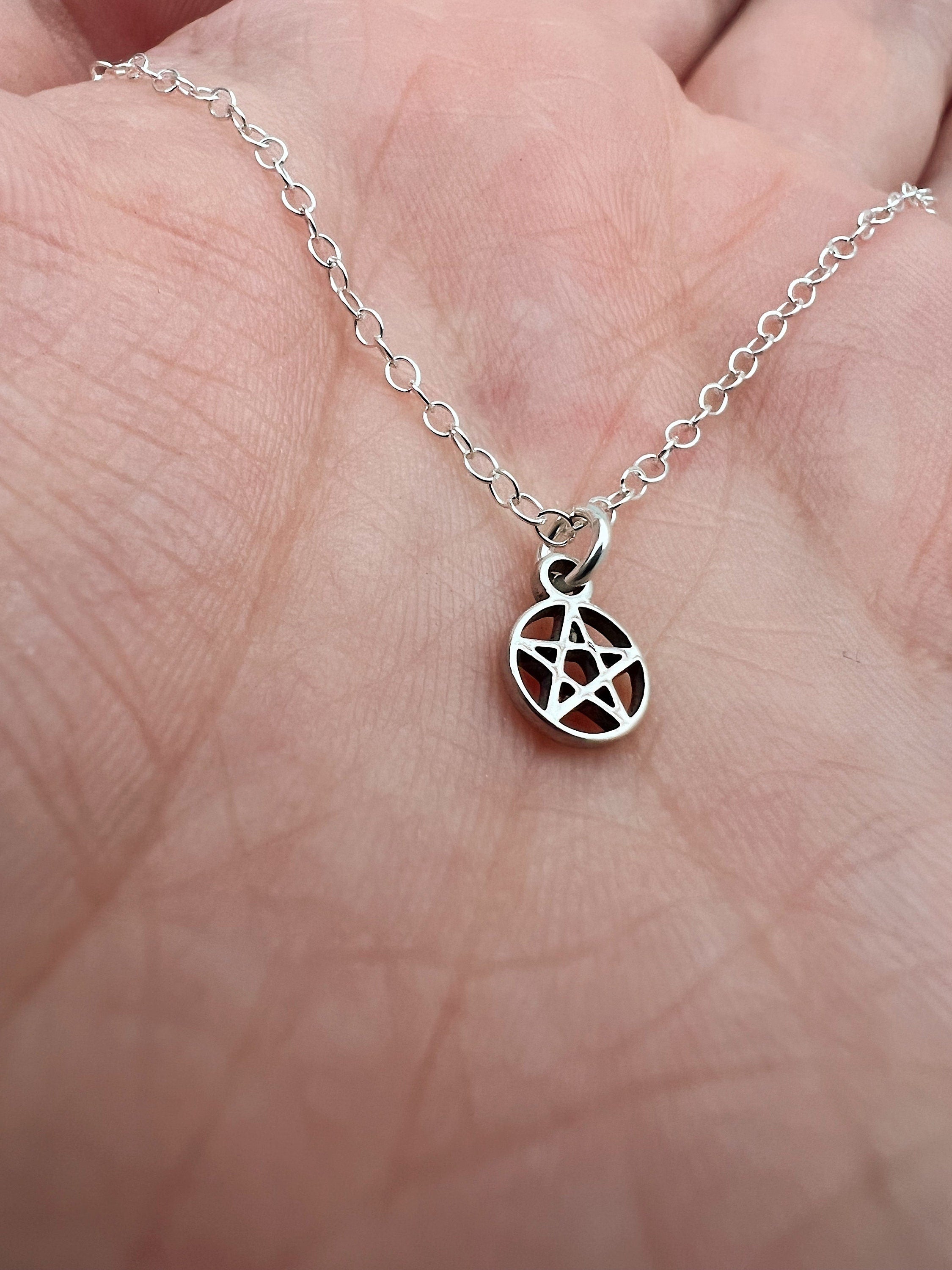 Dainty Pentacle Charm Necklace | Best Friend Birthday Gift | Halloween Necklace | Mystic Pagan Jewelry | Wiccan Necklace | Witchcore Jewelry