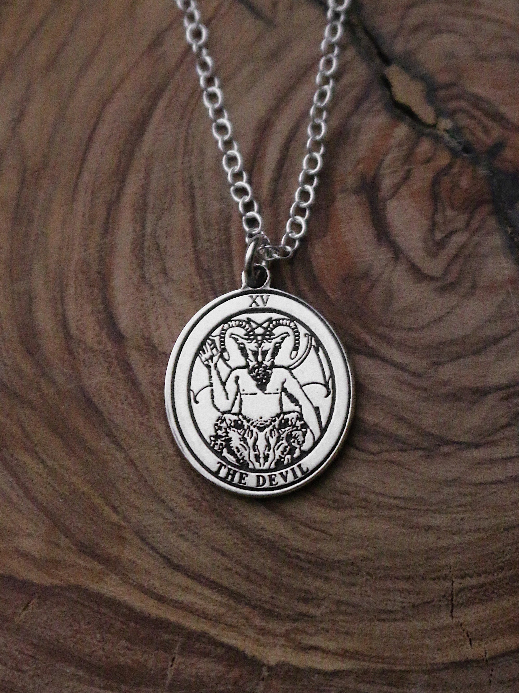 Round The Devil Tarot Card Necklace | Best Friend Birthday Gift | Tarot Card Necklace | Celestial Mystical Amulet | Dainty Witch Necklace