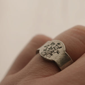 Wildflower Bouquet Ring | Rustic Floral Signet Ring | Best Friend Birthday Gift | Mother's Day Gift | Wild Flower Jewelry | Floral Jewelry