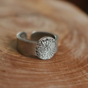 Wildflower Daisy Ring | Rustic Floral Signet Ring | Best Friend Birthday Gift | Mother's Day Gift | Wild Flower Jewelry | Floral Jewelry